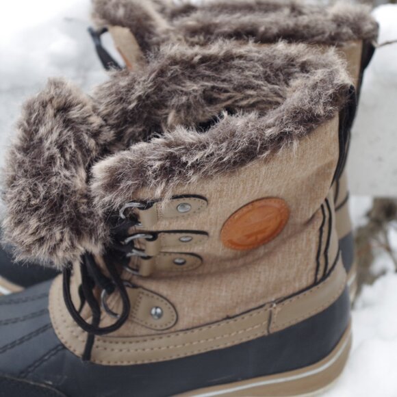 SuperFit Ladies Candian Made Boots WaterProof - Picture 4 of 5